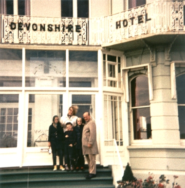 Das Devonshire Hotel in Folkestone in England im Jahre 1968. Photo: Erwin Thomasius.