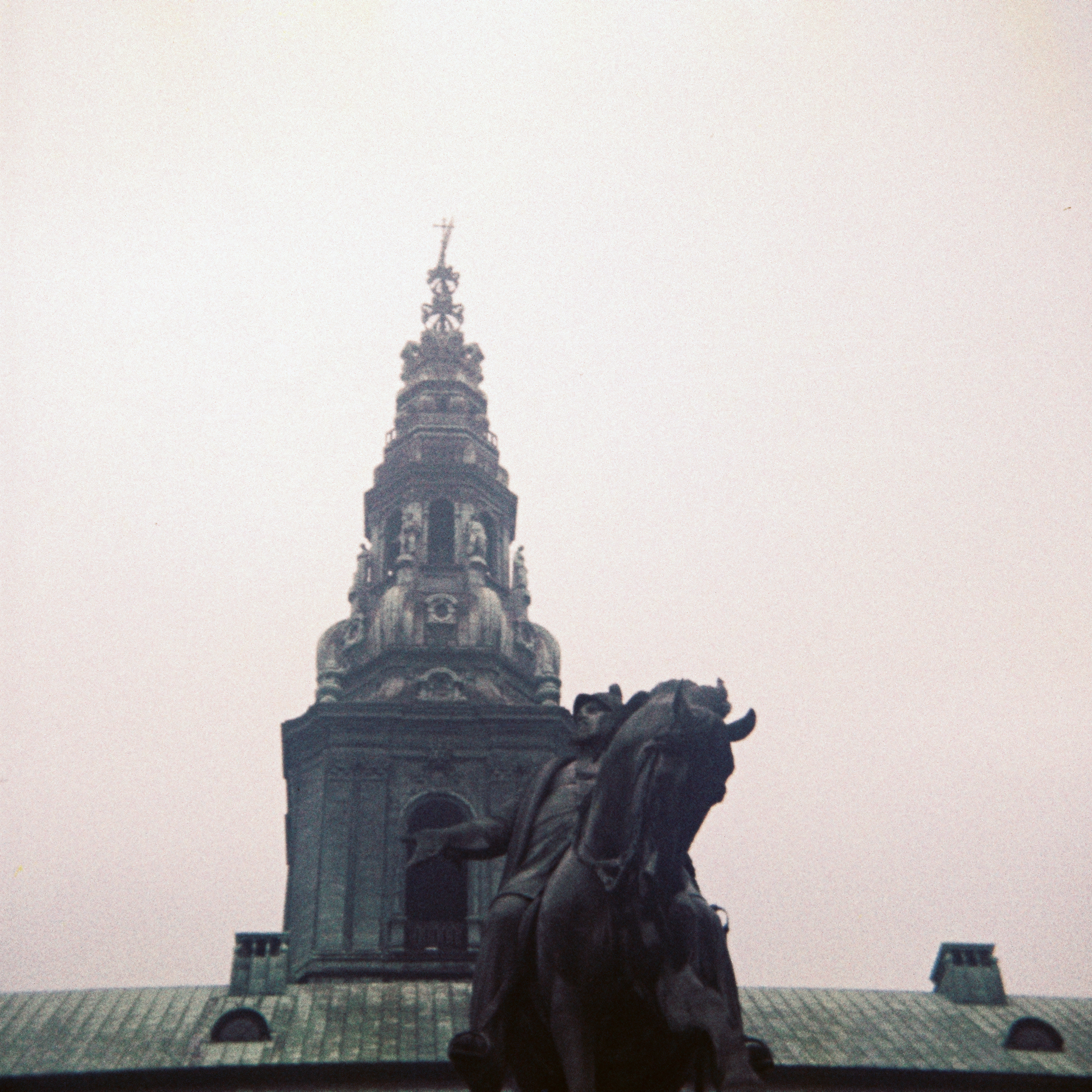 Das Schloss in Stockholm in Schweden. Foto: Erwin Thomasius. 1967.